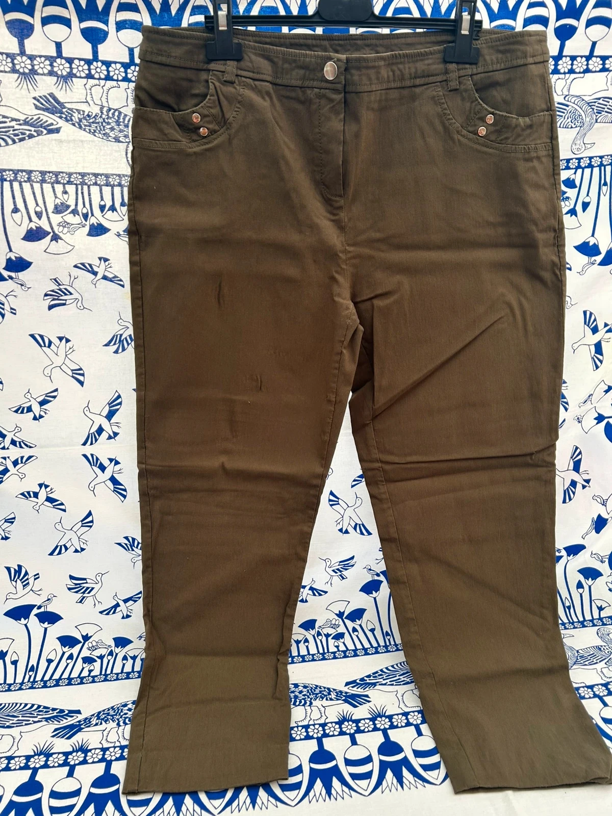 Pantacourt 48/4XL kaki femme viscose bon état